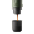 OutIn Nano Espressomaschine mit Akku forest green