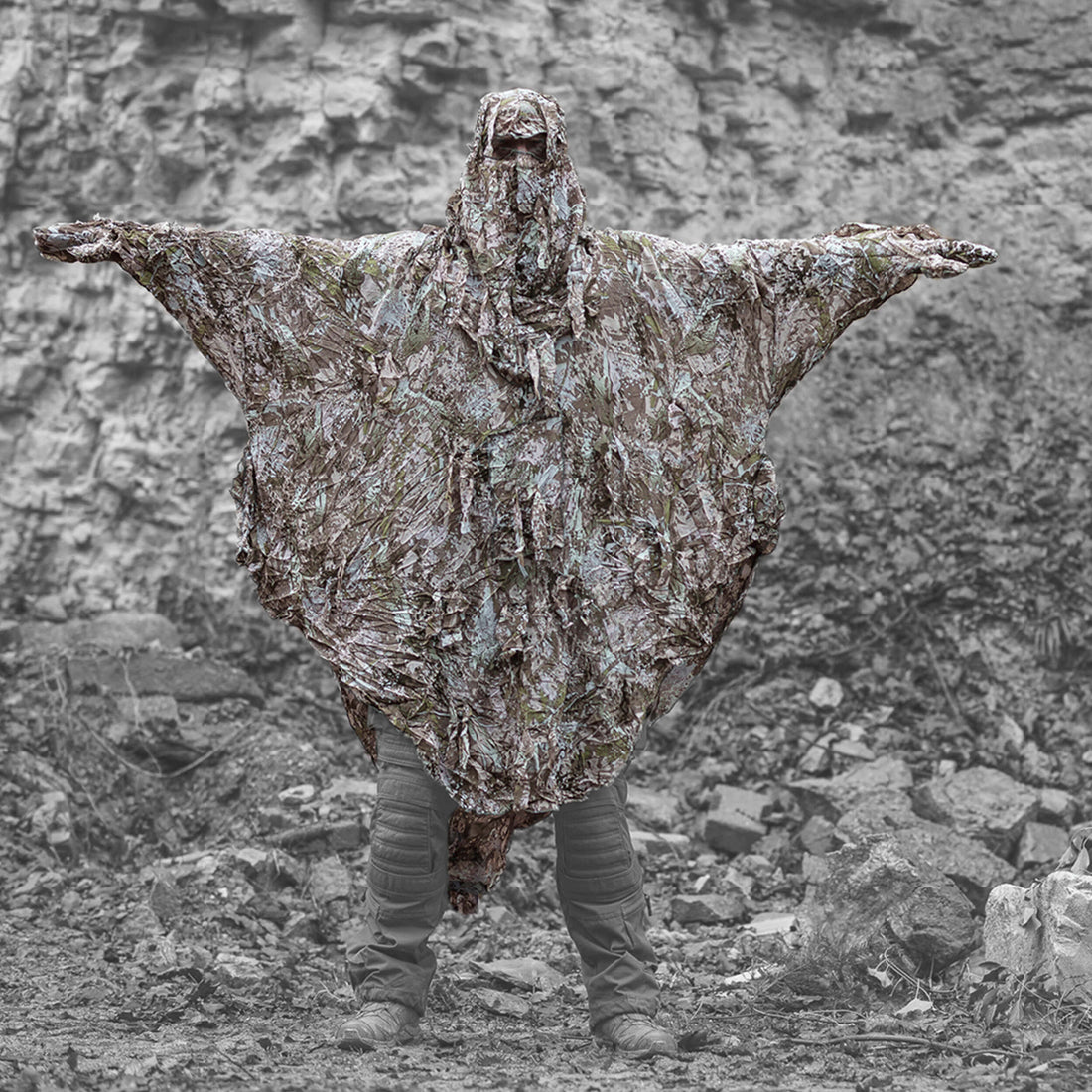 Ghosthood Ghost Hoodie Camouflage Poncho Concamo Beige