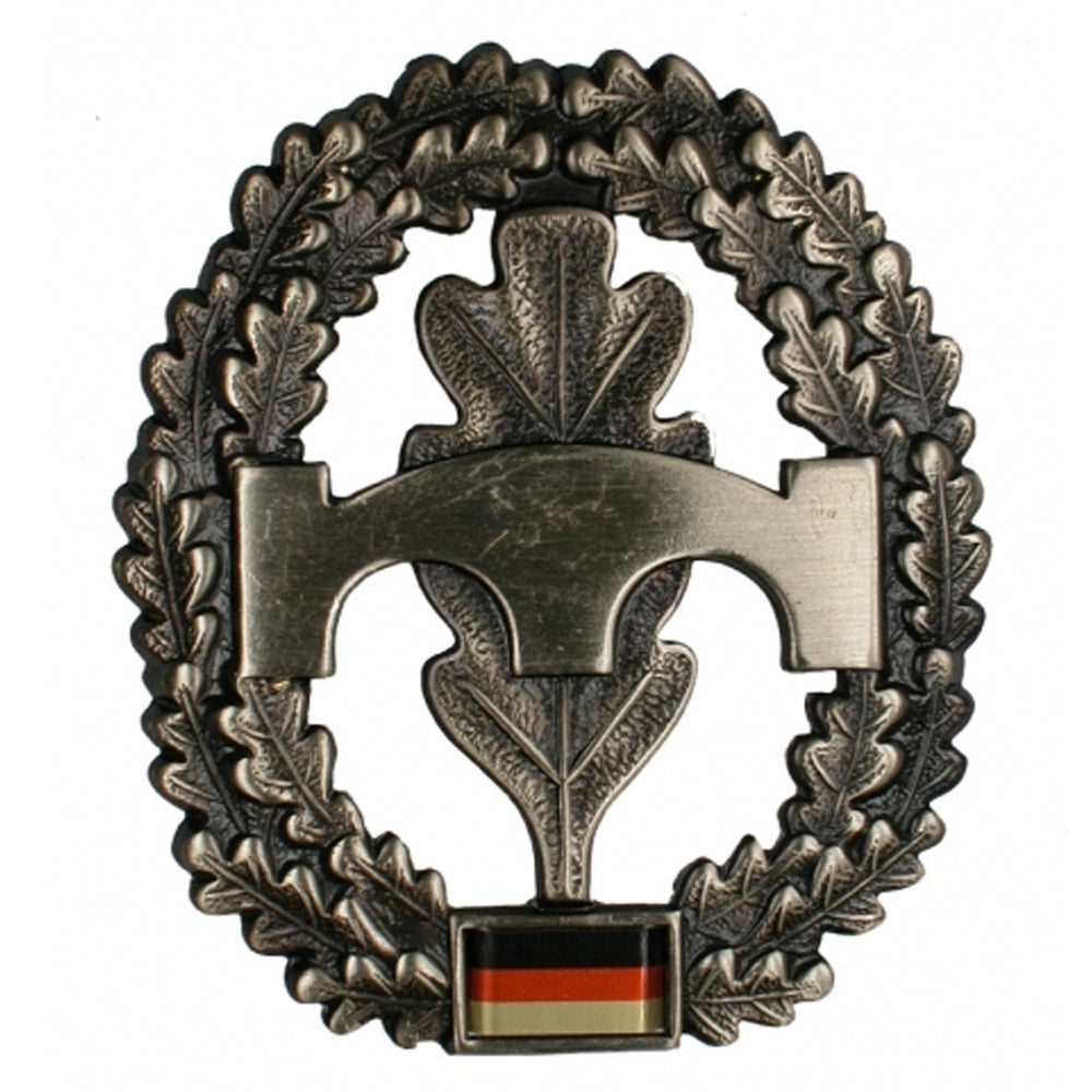 German Army (BW) metal beret badge, pioneer troops