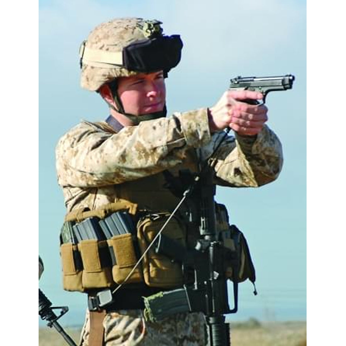 GearKeeper RT3-5533 Kurzwaffen Sicherungssystem Molle Klett 680g 81cm