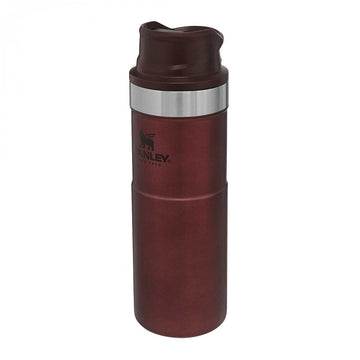 Stanley Classic Trigger-Action Travel Mug 0,47 l rot